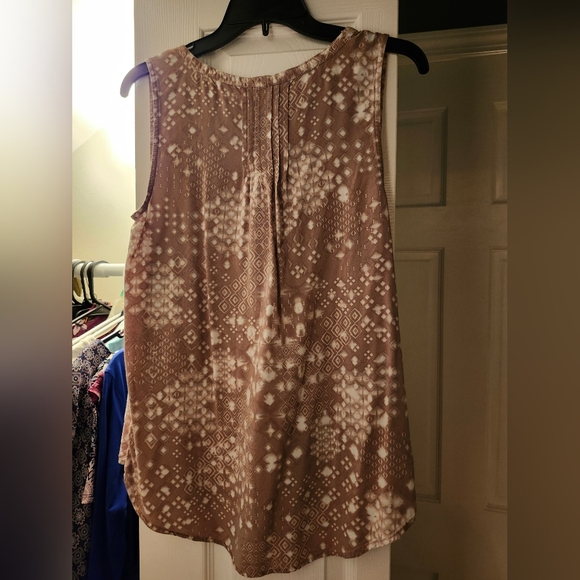 Tank blouse - Picture 2 of 3